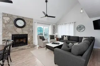 1707 S Shore Drive, Surf City, NC 28445 – photo 14: living-room-01c
