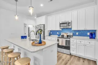 211 NE 78th Street, Oak Island, NC 28465 – photo 7
