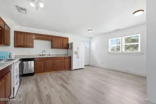 813 N 20th Street, Morehead City, NC 28557 – photo 10: 11-web-or-mls-1S3A1688
