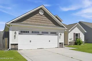 132 Cavalier Drive, Jacksonville, NC 28546 – photo 2