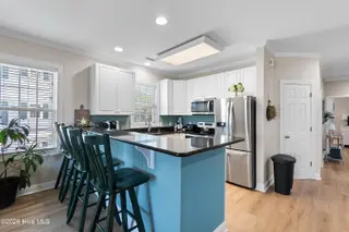 2555 St James Drive SE 504, Southport, NC 28461 — 3-bedroom condo in St James, Southport, NC, photo 11 of 76: Shipwatch504 - 21