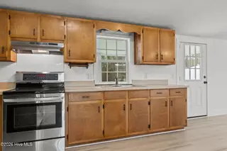 4113 N Highway 101, Newport, NC 28570 – photo 7: kitchen