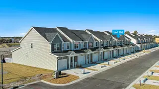 233 Cline Way Unit 106, Beaufort, NC 28516 – photo 6: Townhouse in Beaufort