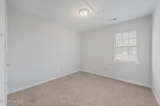 126 Witten Circle B, Havelock, NC 28532 — 2-bedroom townhome in Smallwoods-Hunters Landing, Havelock, NC, photo 22 of 28: 20-web-or-mls-DSC_4226