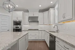 935 Baldwin Park Drive, Wilmington, NC 28411 – photo 24: 26-web-or-mls-DSC05785