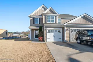 202 Spinnaker Street A, Elizabeth City, NC 27909 – photo 1: 1-web-or-mls-202-spinnaker-st-a