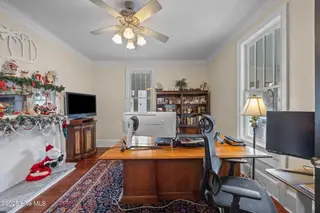 612 E Main Street, Washington, NC 27889 – photo 10: 6-web-or-mls-BLS_0006 (1)