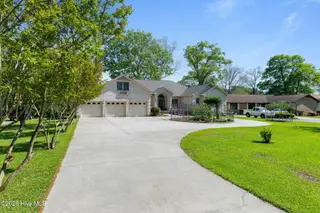 220 Shoreline Drive, New Bern, NC 28562 – photo 15: tempImagev0f0aB
