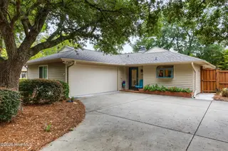 1304 Two Mile Circle E, Wilmington, NC 28405 – photo 4: 4_front exterior