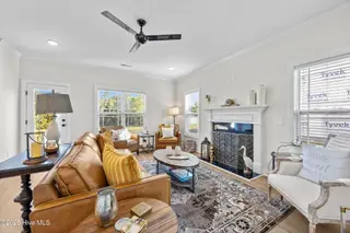 2406 Great Laurel Court, Greenville, NC 27834 – photo 5: Living Room