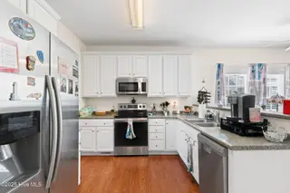 4185 Vanessa Drive SE, Southport, NC 28461 – photo 9: 20-web-or-mls-CAMMediaLLC.com (51 of 57)