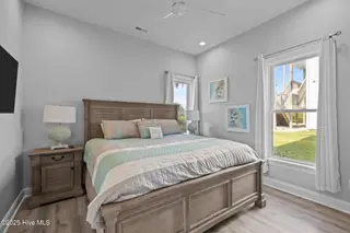 1905 Emerald Drive, Emerald Isle, NC 28594 – photo 17: 17-web-or-mls-1S3A0771