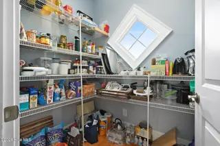 147 Beth Eden Court, Rocky Mount, NC 27803 – photo 22: Walk-In Pantry