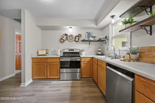 2062 Hunters Ridge Drive, Midway Park, NC 28544 – photo 10: 25-web-or-mls-2062 Hunters Ridge Drive 6