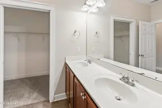 4105 Bluebill Drive 1, Greenville, NC 27858 – photo 16: 8G4A0615