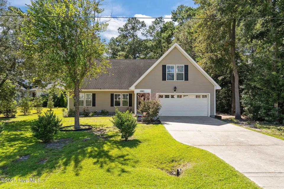 1065 Echo Drive NE, Leland, NC 28451 – photo 1 of 42: 1065 Echo Dr NE, Leland, NC