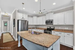 7104 Sevilleen Drive SW, Ocean Isle Beach, NC 28469 – photo 13: 7104SevilleenDriveSW-34