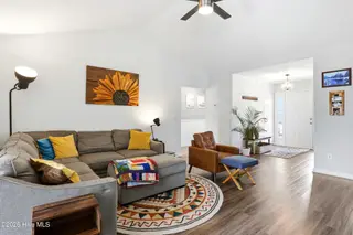 8504 Lakeview Drive, Wilmington, NC 28412 – photo 10: 8_8504_lakeview_dr_008