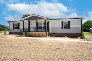 7601 Alice Court, Castalia, NC 27816 – photo 3: Front View