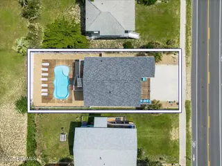 192 Ocean Boulevard W, Holden Beach, NC 28462 – photo 4: 192 Ocean Boulevard W