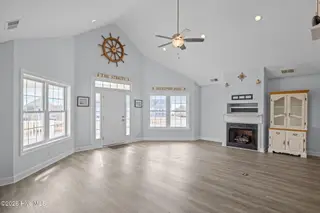 310 Joan Court, Beaufort, NC 28516 – photo 5: Entrance to Great Room