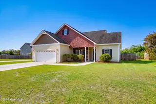 507 New Hanover Trail, Jacksonville, NC 28546 – photo 3: 2