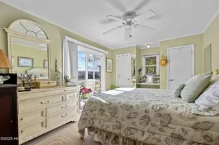 1112 Shepard Street, Morehead City, NC 28557 – photo 21: Primary Bedroom