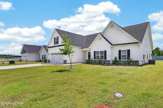 592 Appalachian Trail S, Jacksonville, NC 28546 – photo 3