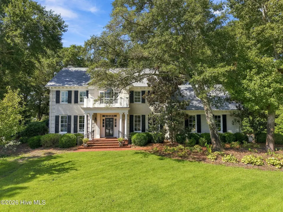 1924 London Lane, Wilmington, NC 28405 – photo 1 of 76: 1-web-or-mls-DJI_20260914113720_0950_D