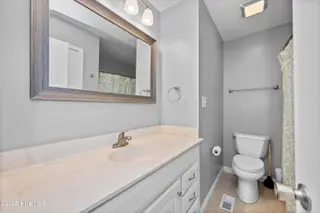 1223 Creek Road, Morehead City, NC 28557 — 3-bedroom home in Dill Creek, Morehead City, NC, photo 18 of 60: 1223RiverRd-11-5-25-018