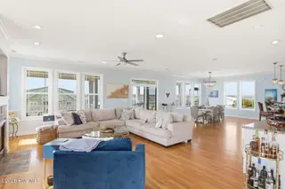 1417 Carolina Boulevard, Topsail Beach, NC 28445 – photo 8: 008_1417_carolina_blvd-8_95