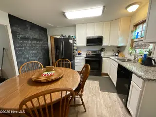 304 Mary Avenue, Castle Hayne, NC 28429 – photo 11: Stainless steel appliances