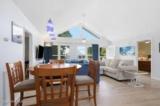 1607 Emerald Drive, Emerald Isle, NC 28594 – photo 15: 1607 Emerald Drive