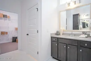 235 Heart Pne Avenue, Wilmington, NC 28411 – photo 21: Primary Bathroom 1 - Jensen