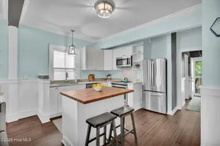 321 S 7th Street, Wilmington, NC 28401 — 3-bedroom home, Wilmington, NC, photo 11 of 34: 014_img_7518_885