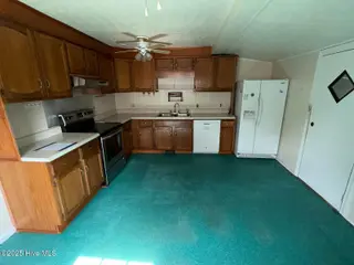 500 Nelson Drive, Jacksonville, NC 28540 — 3-bedroom home, Jacksonville, NC, photo 5 of 25: Kitchen View 1