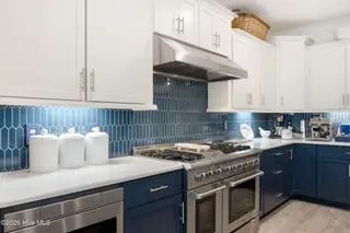 2038 Manor Parc Drive, Calabash, NC 28467 – photo 23: 21_2038_manor_Dr-Some_interior_007