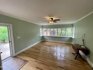 106 W Berkshire Road, Greenville, NC 27858 – photo 8: Living Room