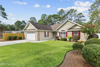 33 Gate 6, Carolina Shores, NC 28467 – photo 2: Front Yard