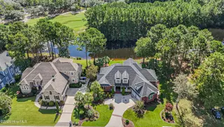 562 Westchester Place SW, Ocean Isle Beach, NC 28469 – photo 4: 562 Westchester Pl SW Ocean-print-077-00