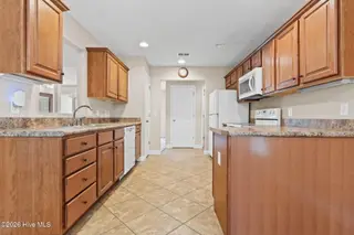 76 Calabash Drive, Calabash, NC 28467 – photo 6: Kitchen