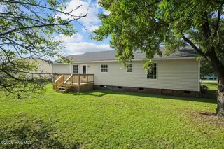 2595 Pine Knoll Drive, Kinston, NC 28504 – photo 11: 11-2595 Pine Knoll Dr-11