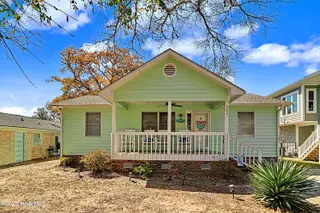 203 NE 59th Street, Oak Island, NC 28465 – photo 4: HewittProductions222y