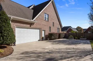 4222 Dunhagan Road, Greenville, NC 27858 – photo 12: 26-web-or-mls-BLS_0019