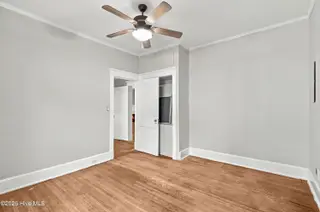 105 S Atlantic Avenue, Southport, NC 28461 — 3-bedroom home, Southport, NC, photo 17 of 34: 17-print-DSC07032