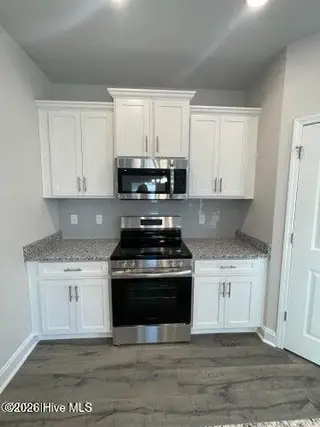 102 Fishing Creek Drive, New Bern, NC 28562 – photo 10: Kitchen