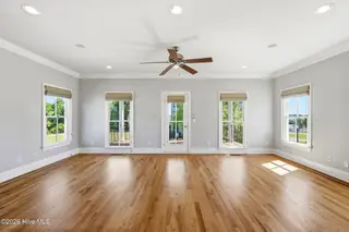 807 E Front Street, New Bern, NC 28560 – photo 17: 22-web-or-mls-0C0A9526