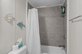 223 Pettiford Road, Peletier, NC 28584 — 3-bedroom manufactured home in Pettiford Point, Peletier, NC, photo 9 of 34: 6-web-or-mls-1S3A9696