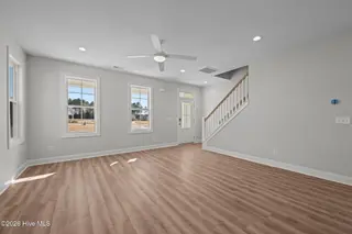 2022 Brighton Drive, New Bern, NC 28562 – photo 9: 17-web-or-mls-DSC_4927