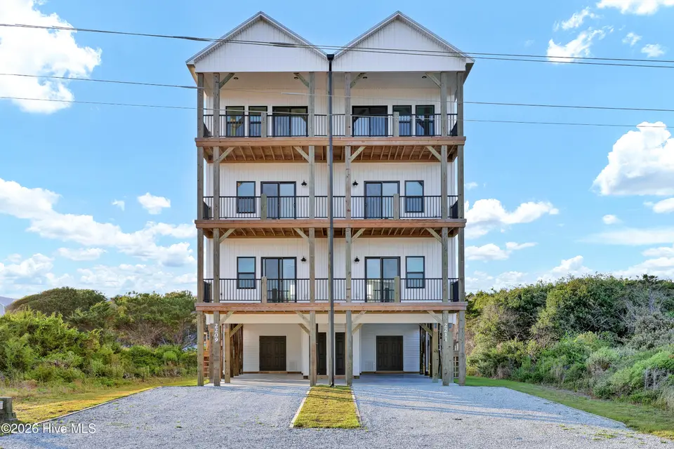 2209 New River Inlet Road 18a, North Topsail Beach, NC 28460 – photo 1 of 43